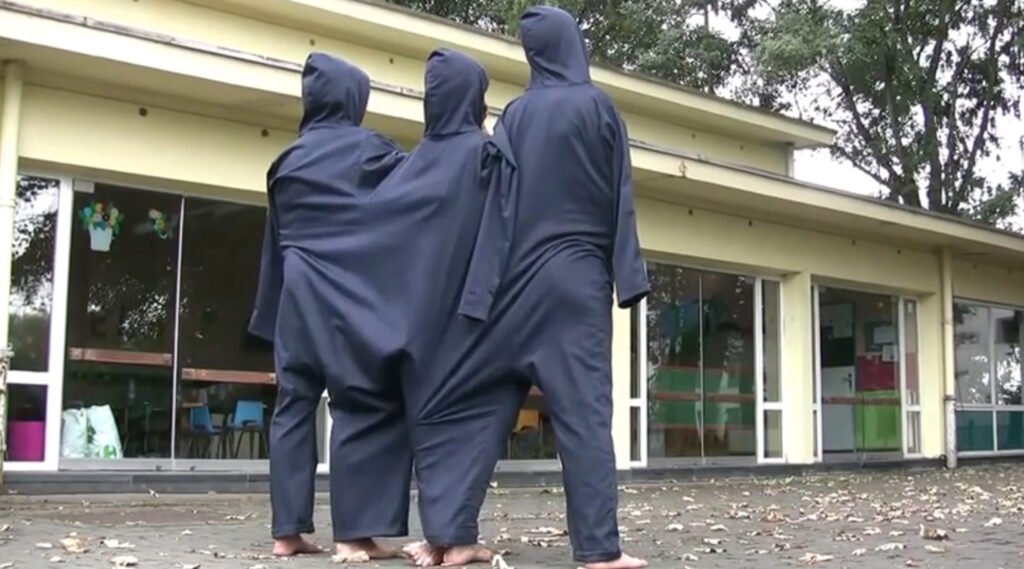 corps-associes-costume-caroline-fainke-2