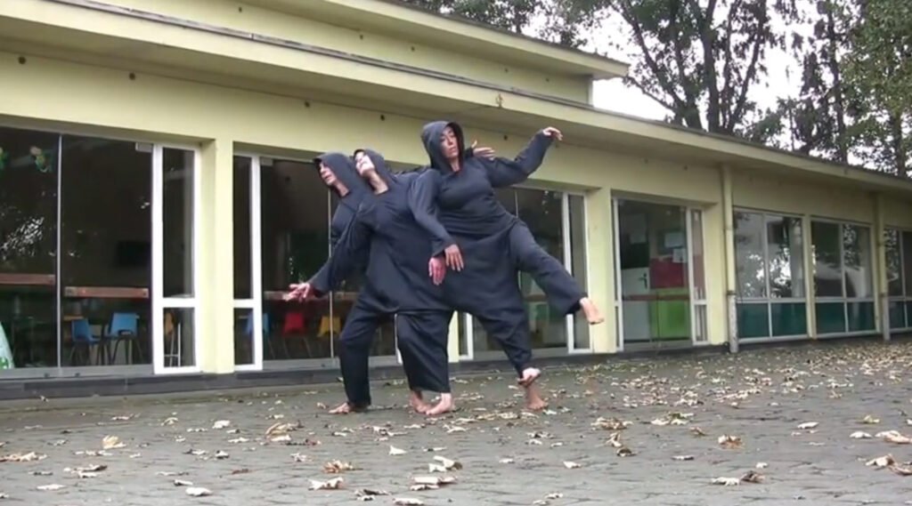 corps-associes-costume-caroline-fainke-7